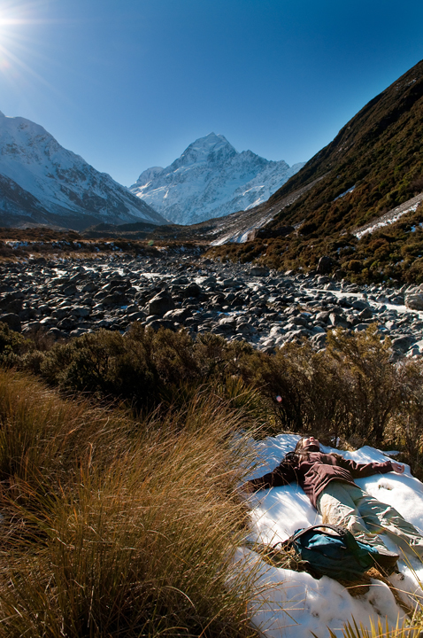 Laying down in the snow - New Zealand